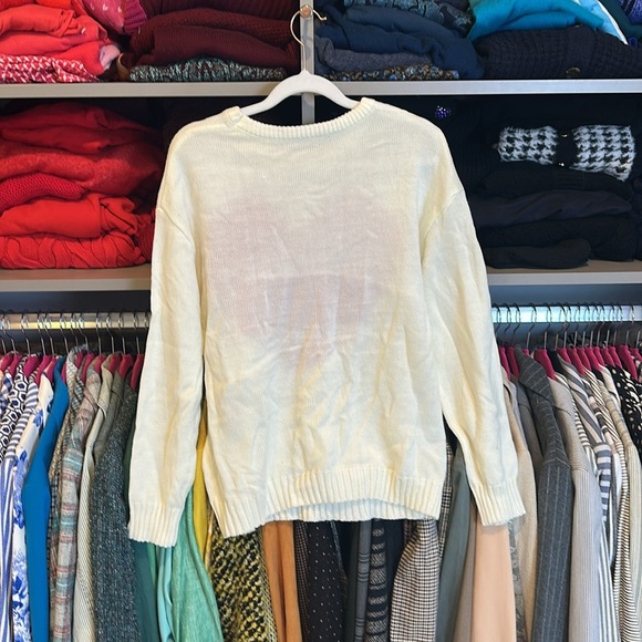 Unbranded off white/red heart long sleeve crew neck sweater size M NWOT - Picture 3 of 3